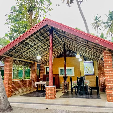 Airport Eco Cottage Katunayaka Exterior foto